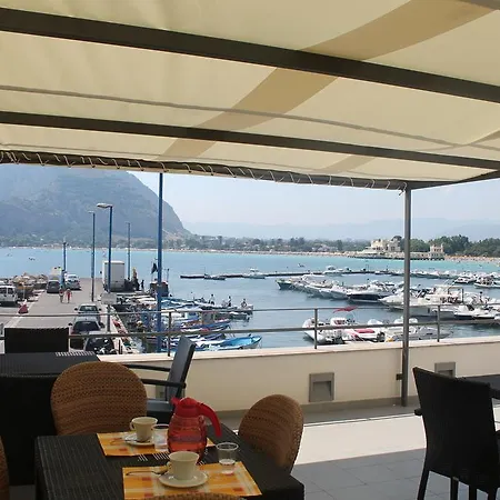 Bed & Breakfast Simpaty Mondello